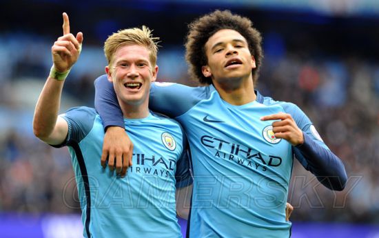 记者：16岁布基纳法索中场签约白堡，未来有望加盟切尔西