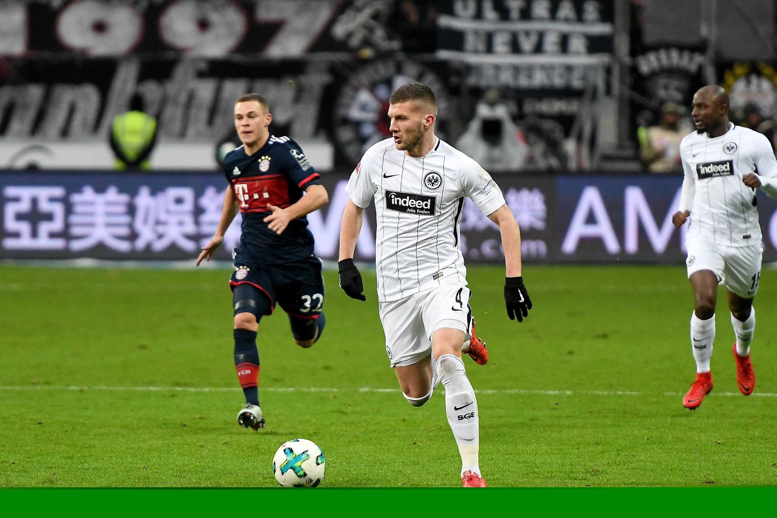 当志愿者在残特奥会：需要时我在你身旁，拼搏时我为你鼓掌