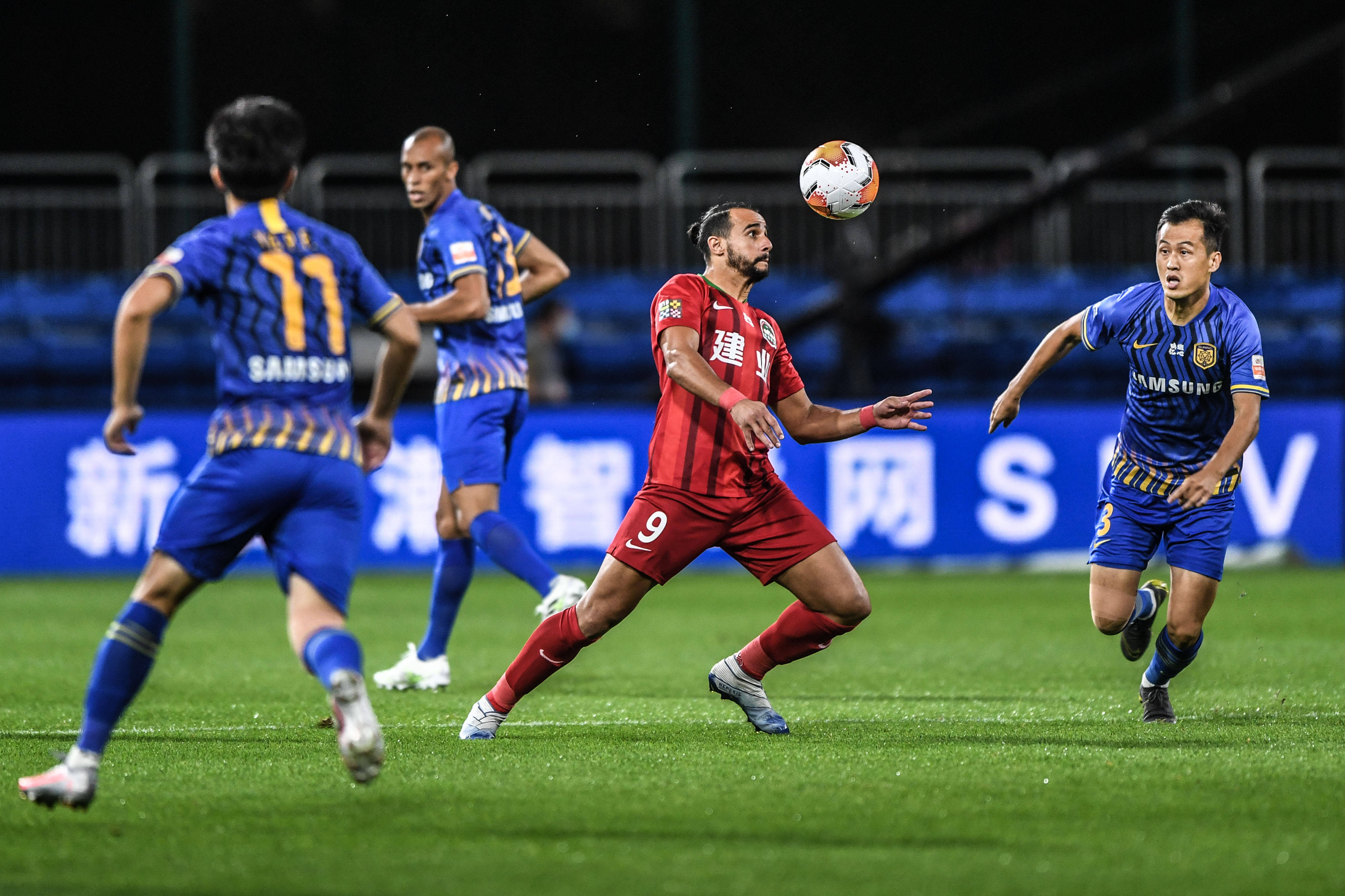 NBA每日最佳：爱德华兹44分赛季新高，SGA38分带队13连胜