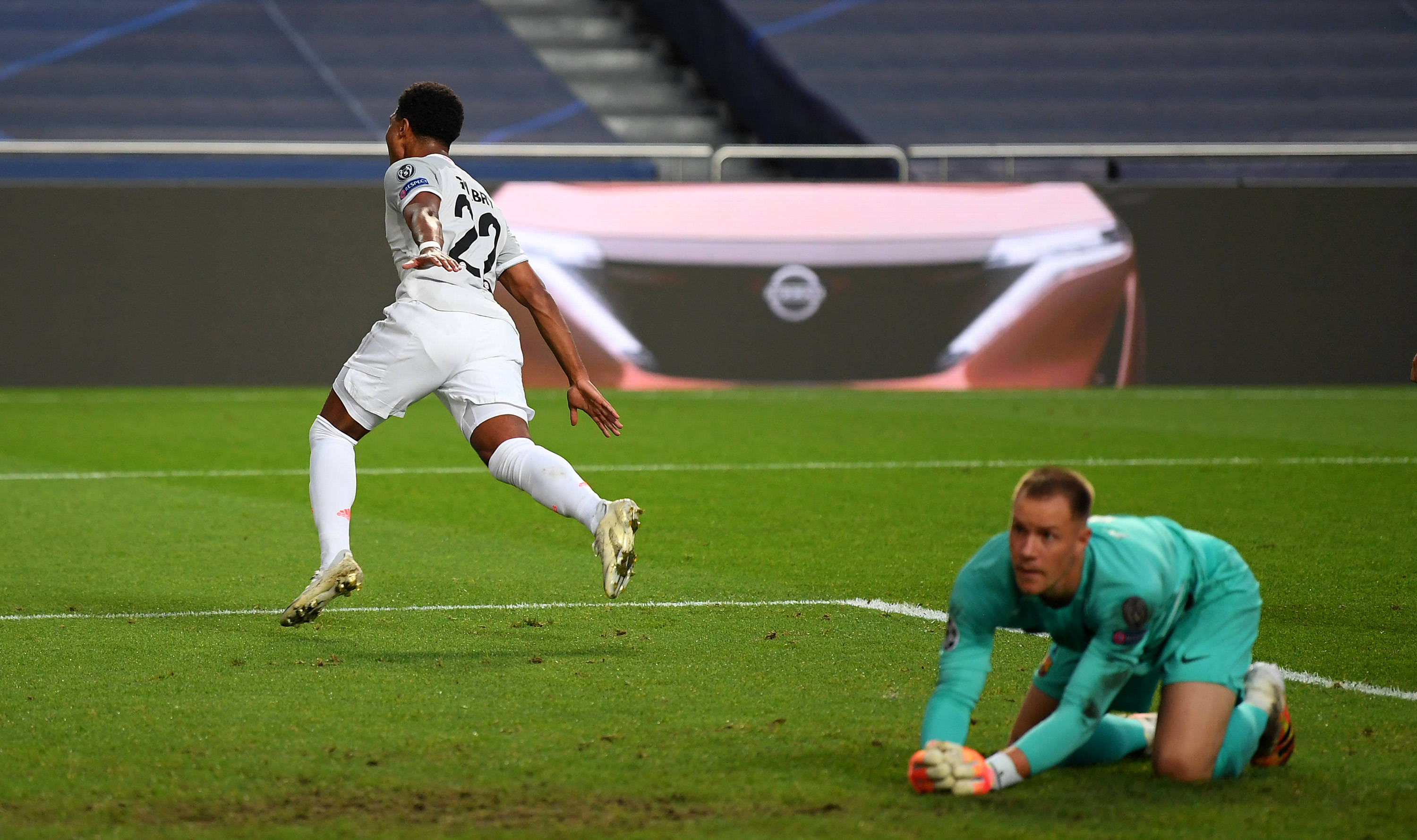 图片报：格雷茨卡的拜仁生涯可能将结束，拜仁寻找年轻替代者