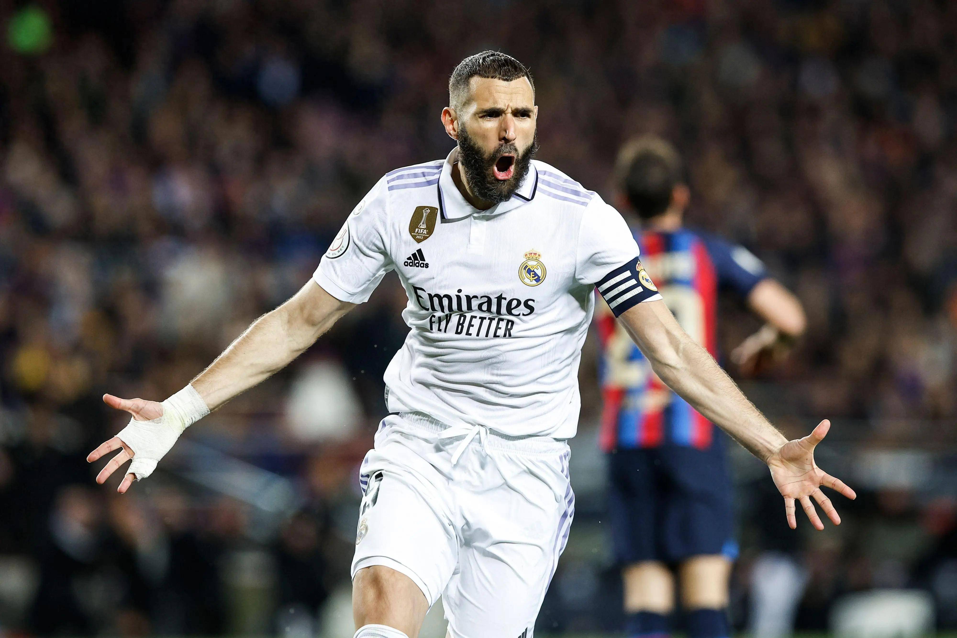 女排世俱赛开门红！朱婷贡献13分，科内3-0横扫奥兰多