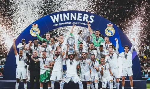 切尔西2-2卡拉巴赫，埃斯特旺、加纳乔破门，哈托失误送礼+送点