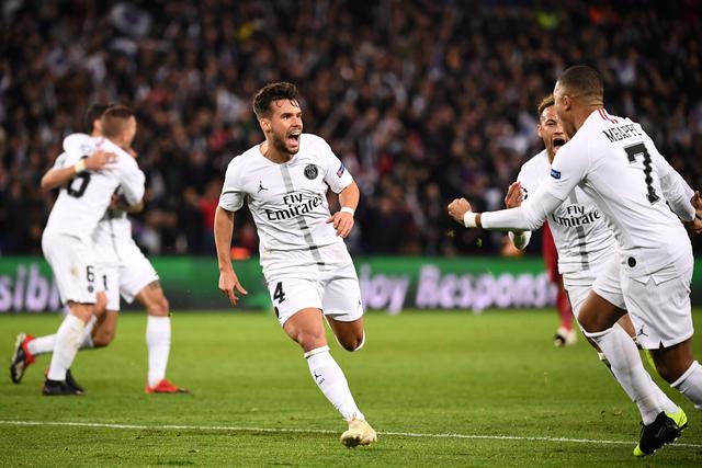 意甲媒体热议：米兰前锋希门尼斯未来扑朔迷离，媒体坚称他将离开而经纪人否认！